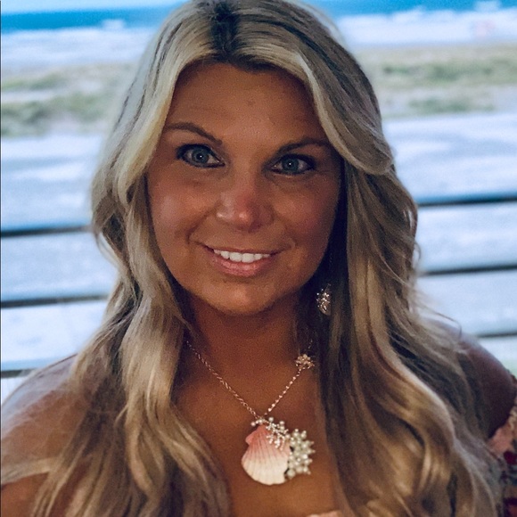 Meet your Posher, Walta - Picture 2 of 4